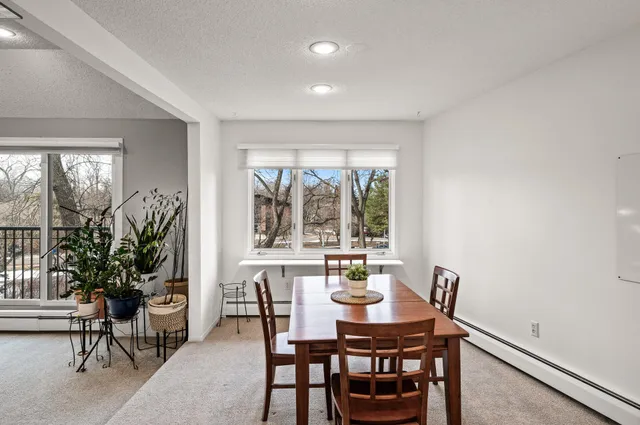 $199,977 | 3412 Oak Ridge Road, Unit 309, Minnetonka, MN 55305