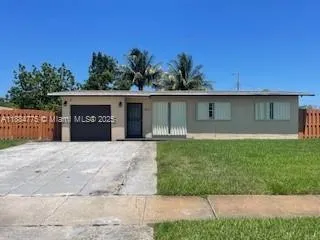 $1,225 | 1012 South 12th Street, Lantana, FL 33462