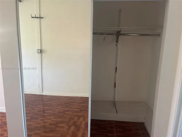 $1,225 | 1012 South 12th Street, Lantana, FL 33462