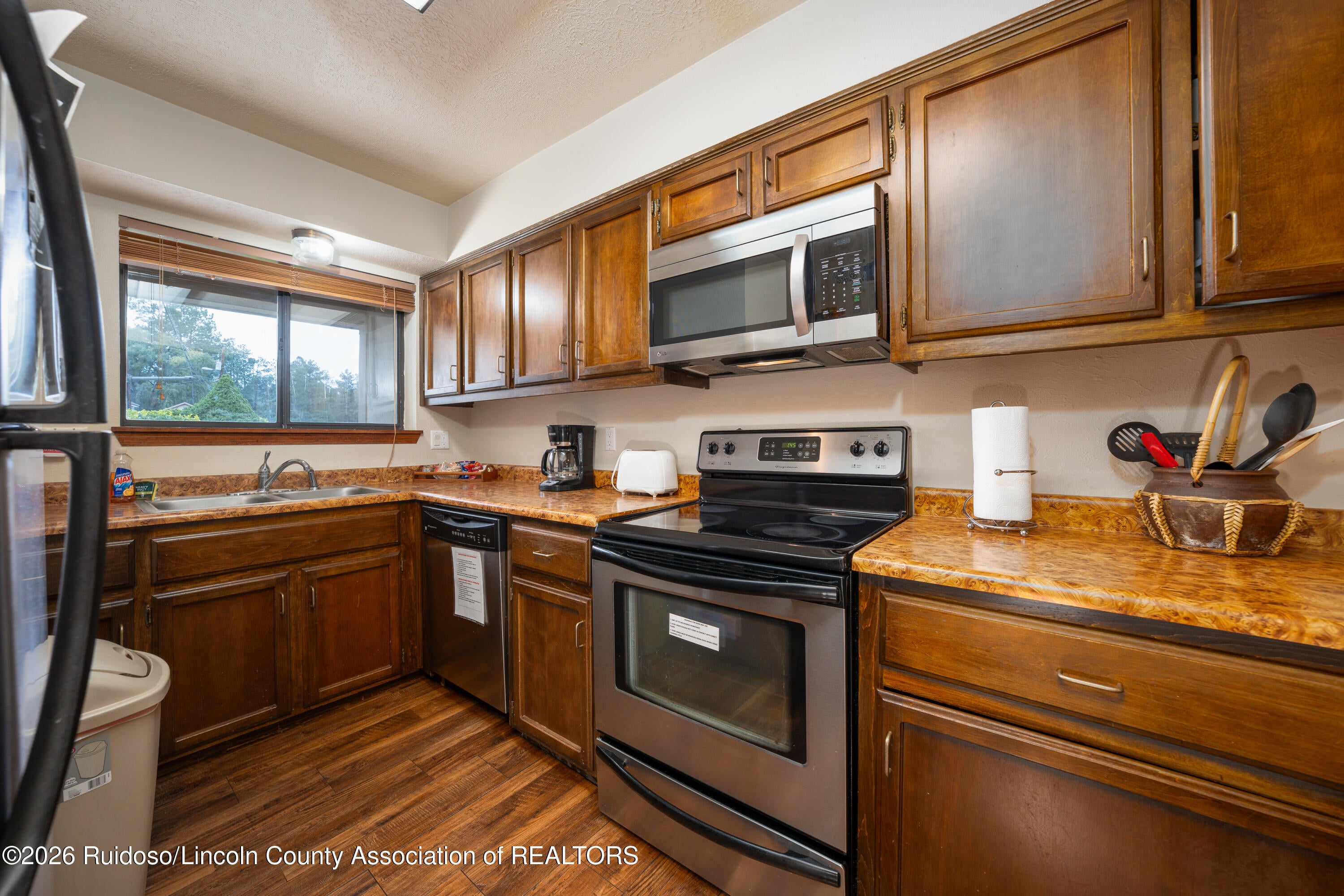214 Metz Drive, Unit 230 Ruidoso, NM 88345 - Photo 9 of 19 Gallery Image 9