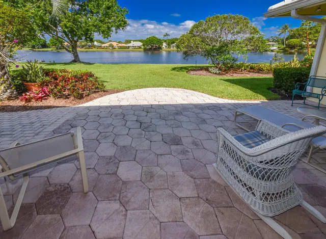 $4,500 | 3510 Southeast Cambridge Drive, Stuart, FL 34997