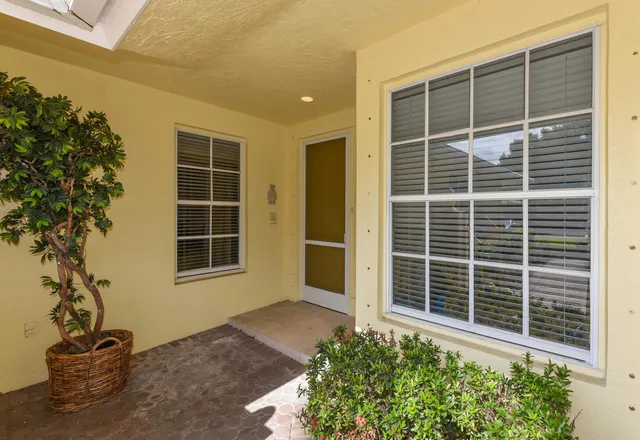 $4,500 | 3510 Southeast Cambridge Drive, Stuart, FL 34997