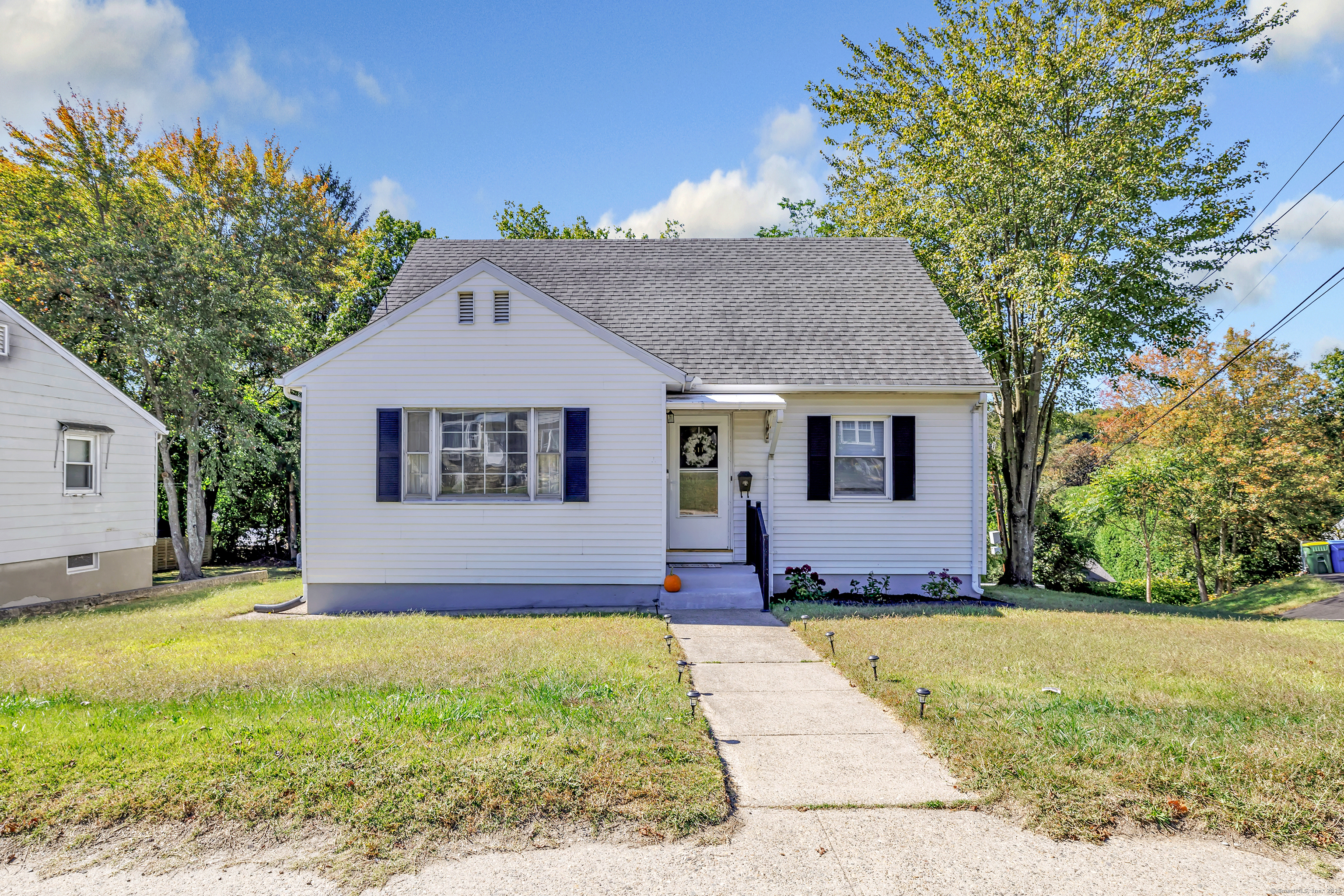 611 Frost Road Waterbury, CT 06705 - Photo 1 of 1