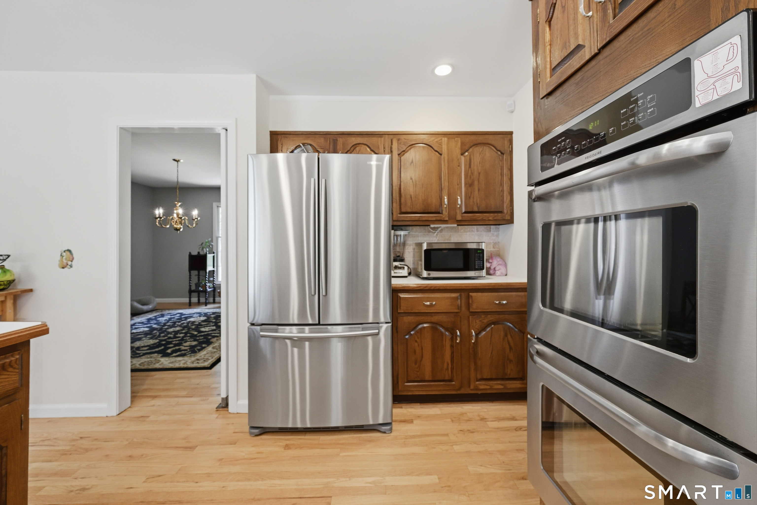28 Wintergreen Hill Road Danbury, CT 06811 - Photo 12 of 39