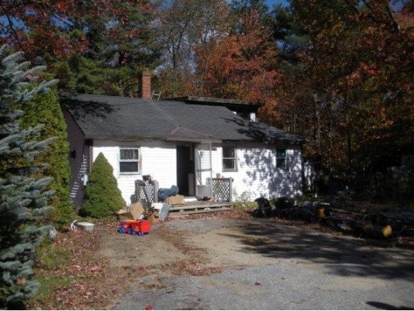 32 Mast Road Epping, NH 03042 - Photo 1 of 1