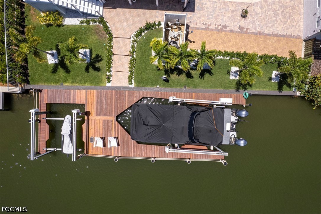370 Bayland Road Fort Myers Beach, FL 33931 - Photo 30 of 45