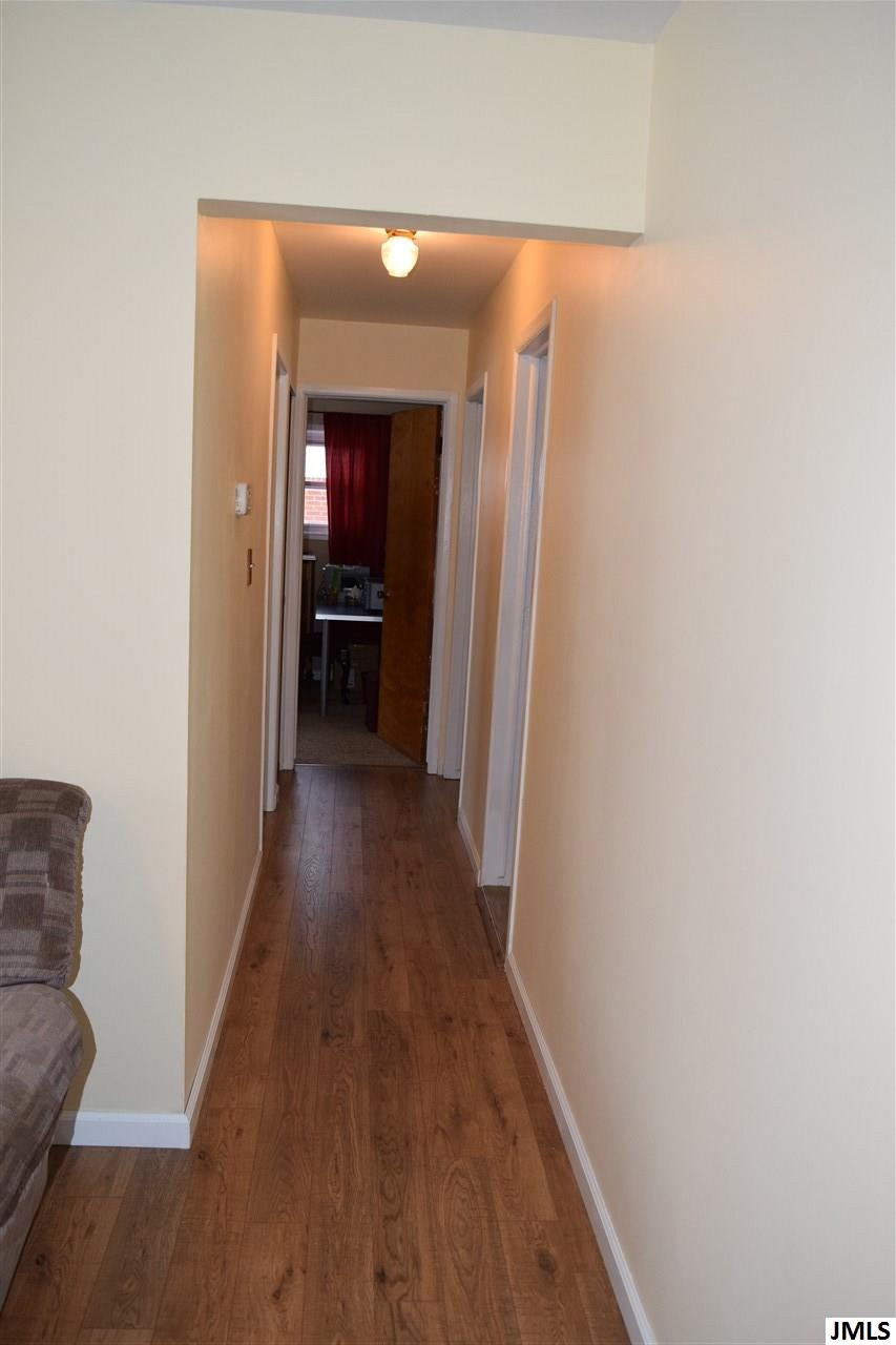 583 Rutledge Street Jackson, MI 49203 - Photo 5 of 21 Photo 5