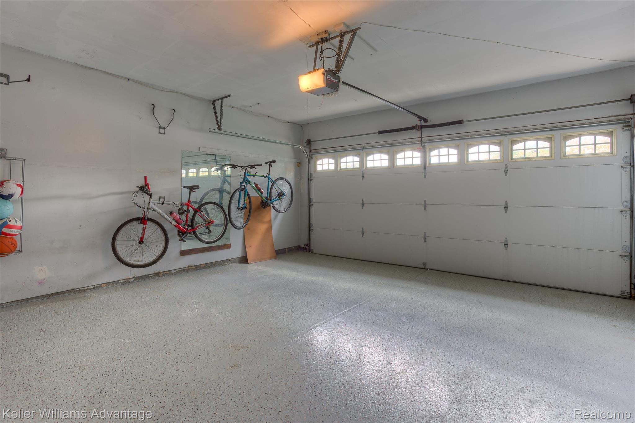 42302 Hanford Road Canton, MI 48187 - Photo 46 of 49 42302 hanford interiors (29).jpg