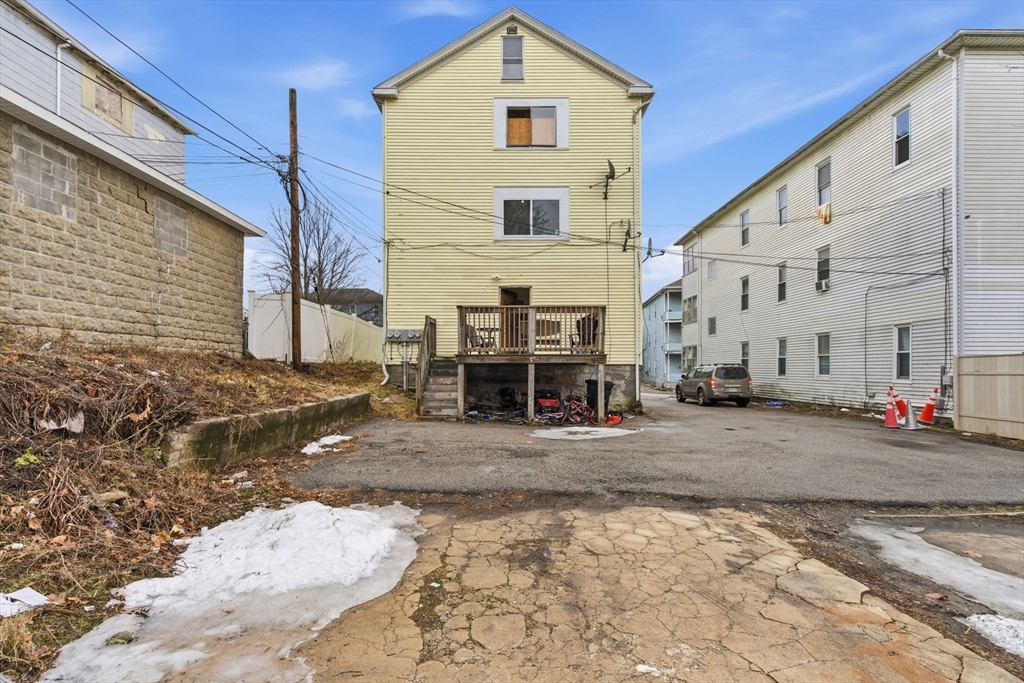 74 Esther Street Worcester, MA 01607 - Photo 5 of 18