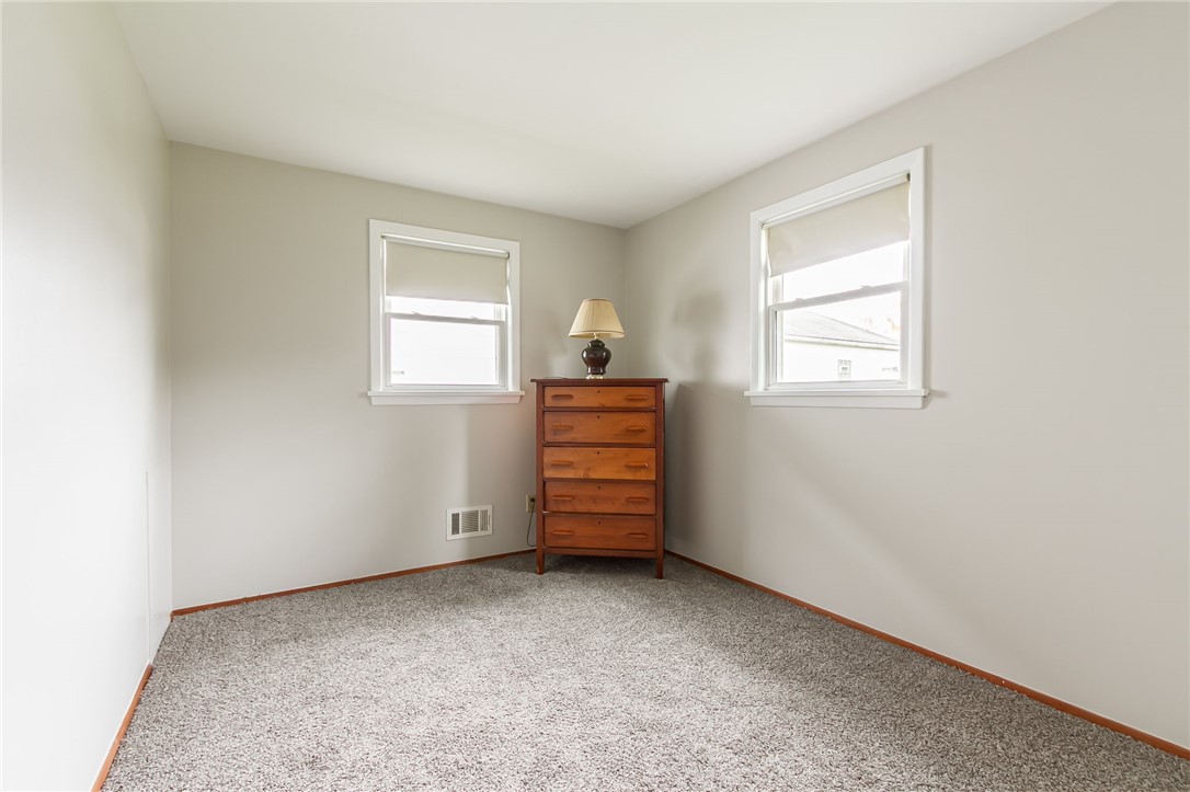 239 Woodside Place Irondequoit, NY 14609 - Photo 14 of 24