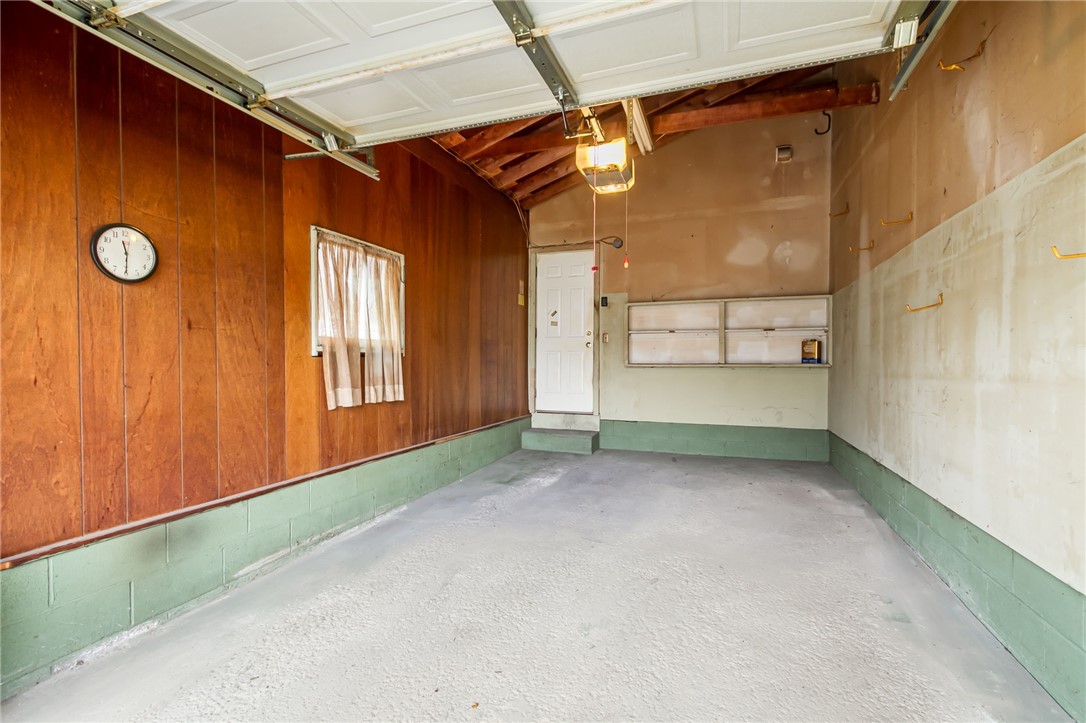 239 Woodside Place Irondequoit, NY 14609 - Photo 19 of 24