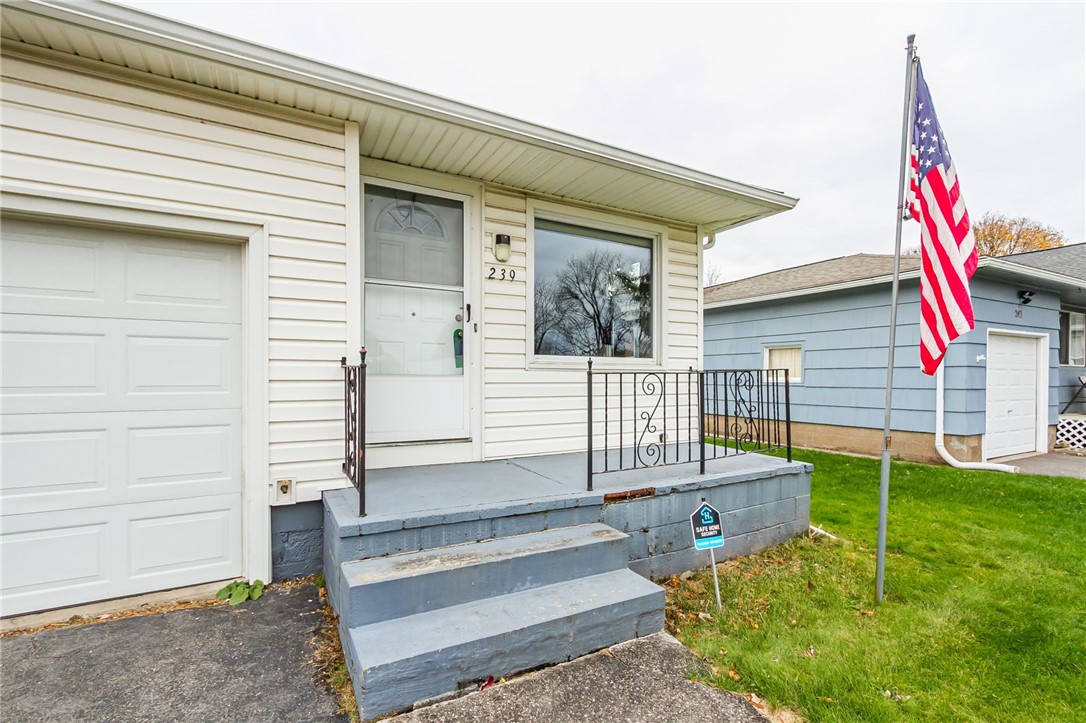 239 Woodside Place Irondequoit, NY 14609 - Photo 2 of 24