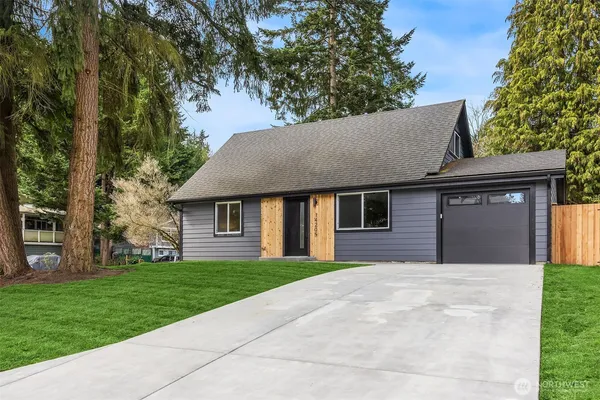 $999,990 | 14205 77th Avenue Northeast, Kirkland, WA 98034