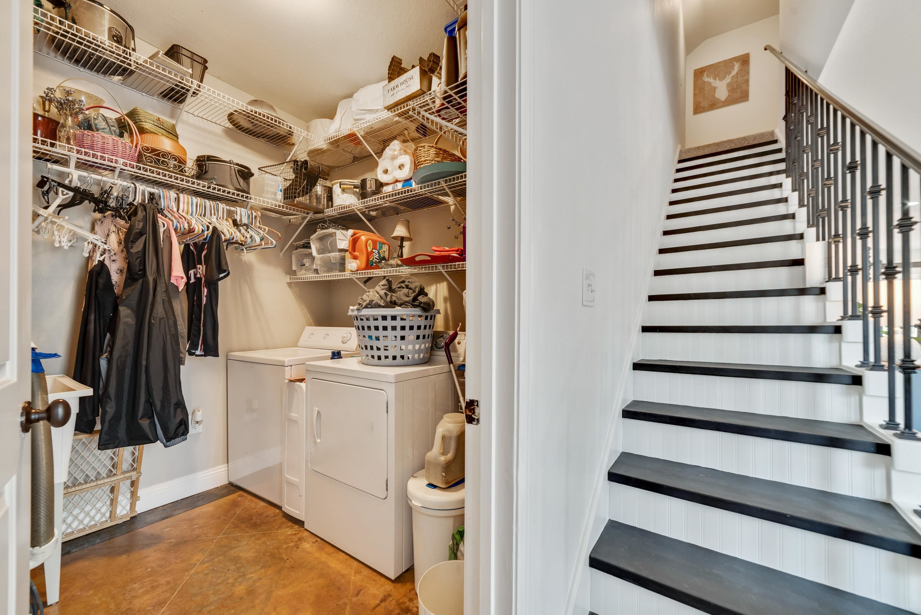 7875 Bromley Road Bay Minette, AL 36507 - Photo 29 of 39 Laundry room