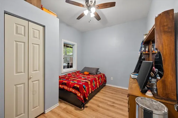 $350,000 | 856 Southeast County Road 3048, Corsicana, TX 75109