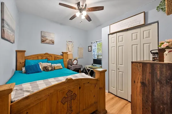 $350,000 | 856 Southeast County Road 3048, Corsicana, TX 75109