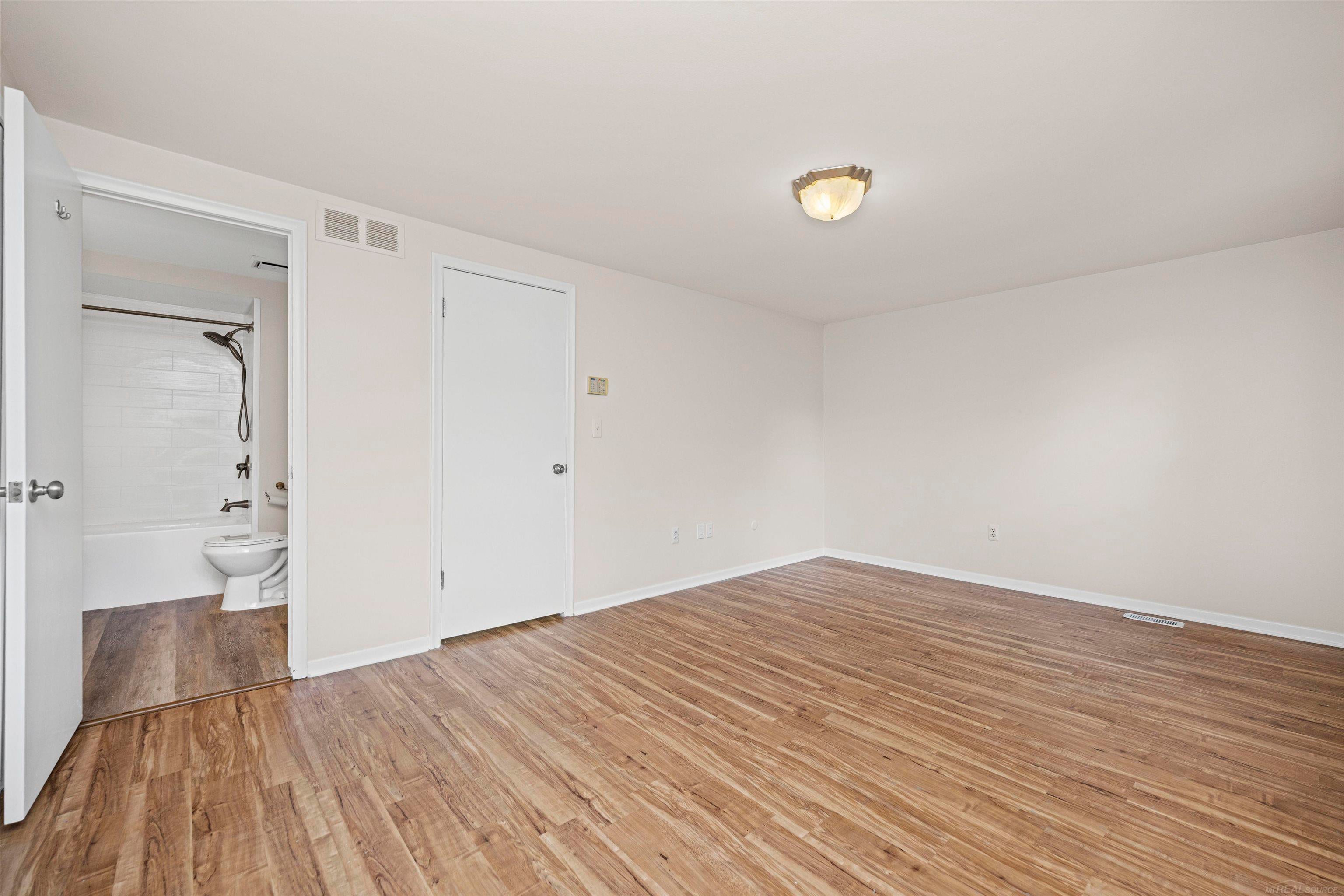 3551 Crooks Road Royal Oak, MI 48073 - Photo 28 of 48 Gallery Image 28