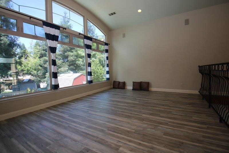 153 North Kings Drive Reedley, CA 93654 - Photo 14 of 53 Gallery Image 14