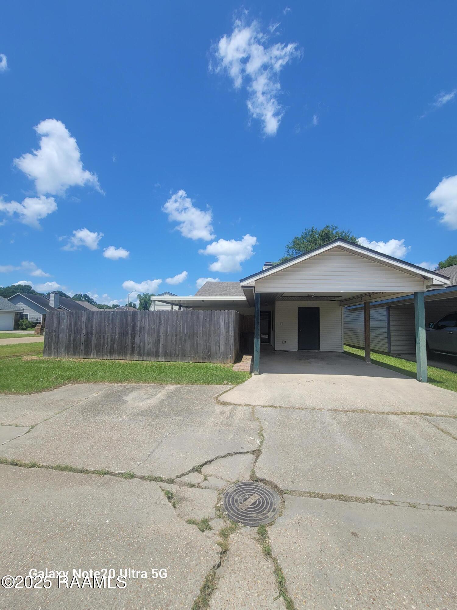 117 Luna Street Lafayette, LA 70506 - Photo 25 of 25 20250622_120820