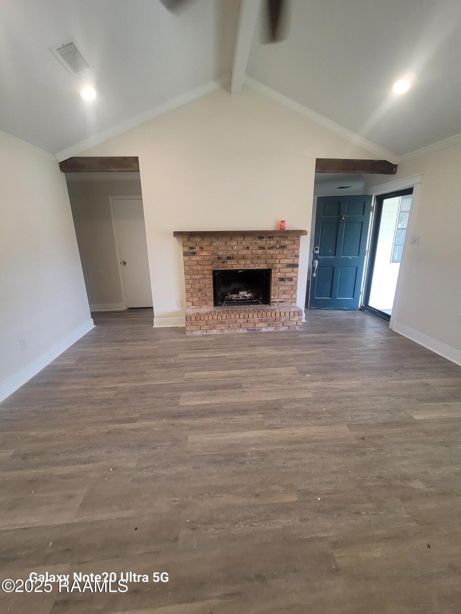 117 Luna Street Lafayette, LA 70506 - Photo 5 of 25 20250622_120559