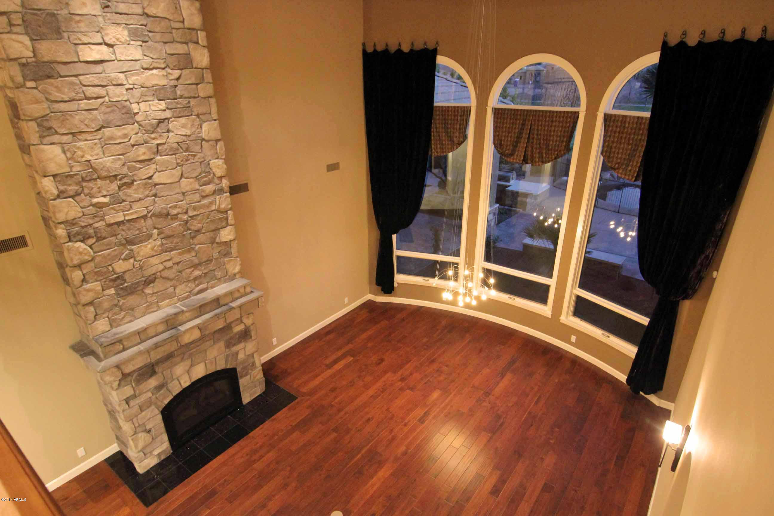 2959 East Bonanza Road Gilbert, AZ 85297 - Photo 9 of 49 Living Room