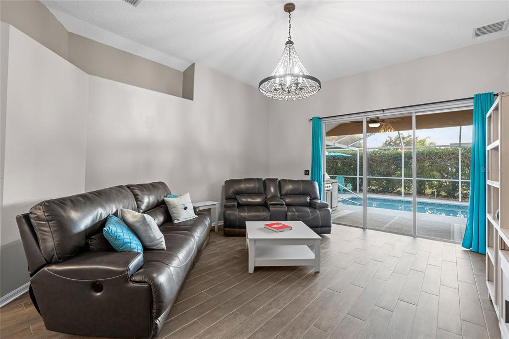 6006 Chellas Court Lutz, FL 33558 - Photo 20 of 61