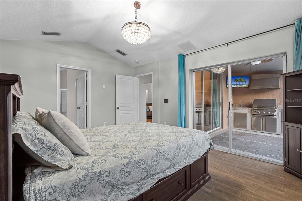 6006 Chellas Court Lutz, FL 33558 - Photo 25 of 61