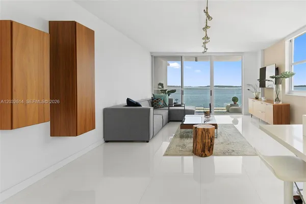 $4,400 | 800 Claughton Island Drive, Unit 505, Miami, FL 33131