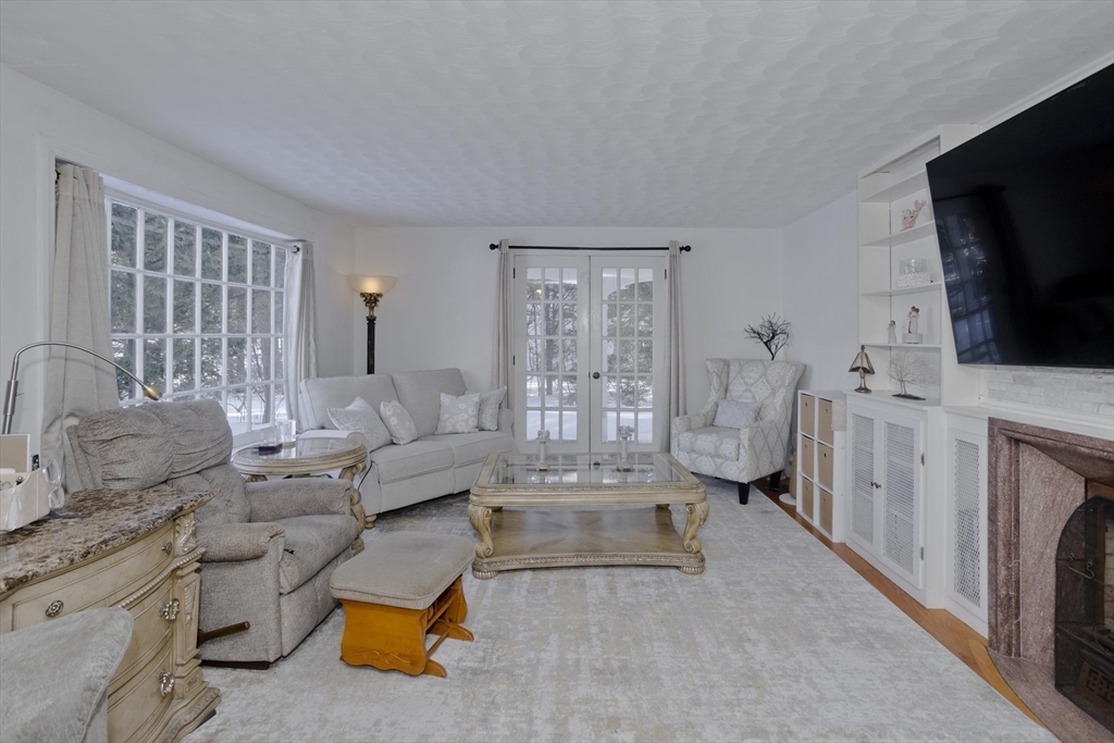 133 Middle Street Hadley, MA 01035 - Photo 16 of 41 Gallery Image 16
