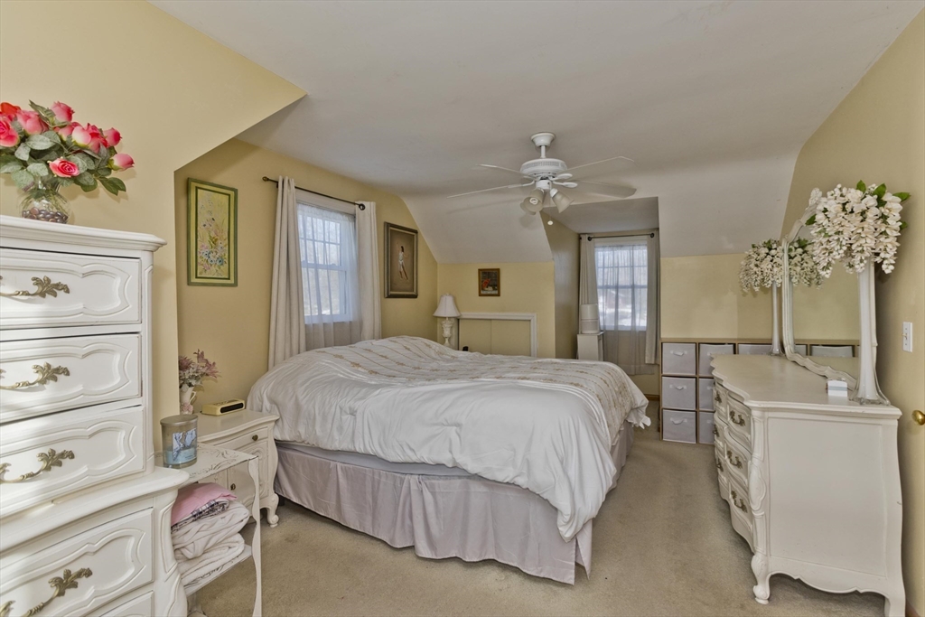 133 Middle Street Hadley, MA 01035 - Photo 29 of 41 Gallery Image 29