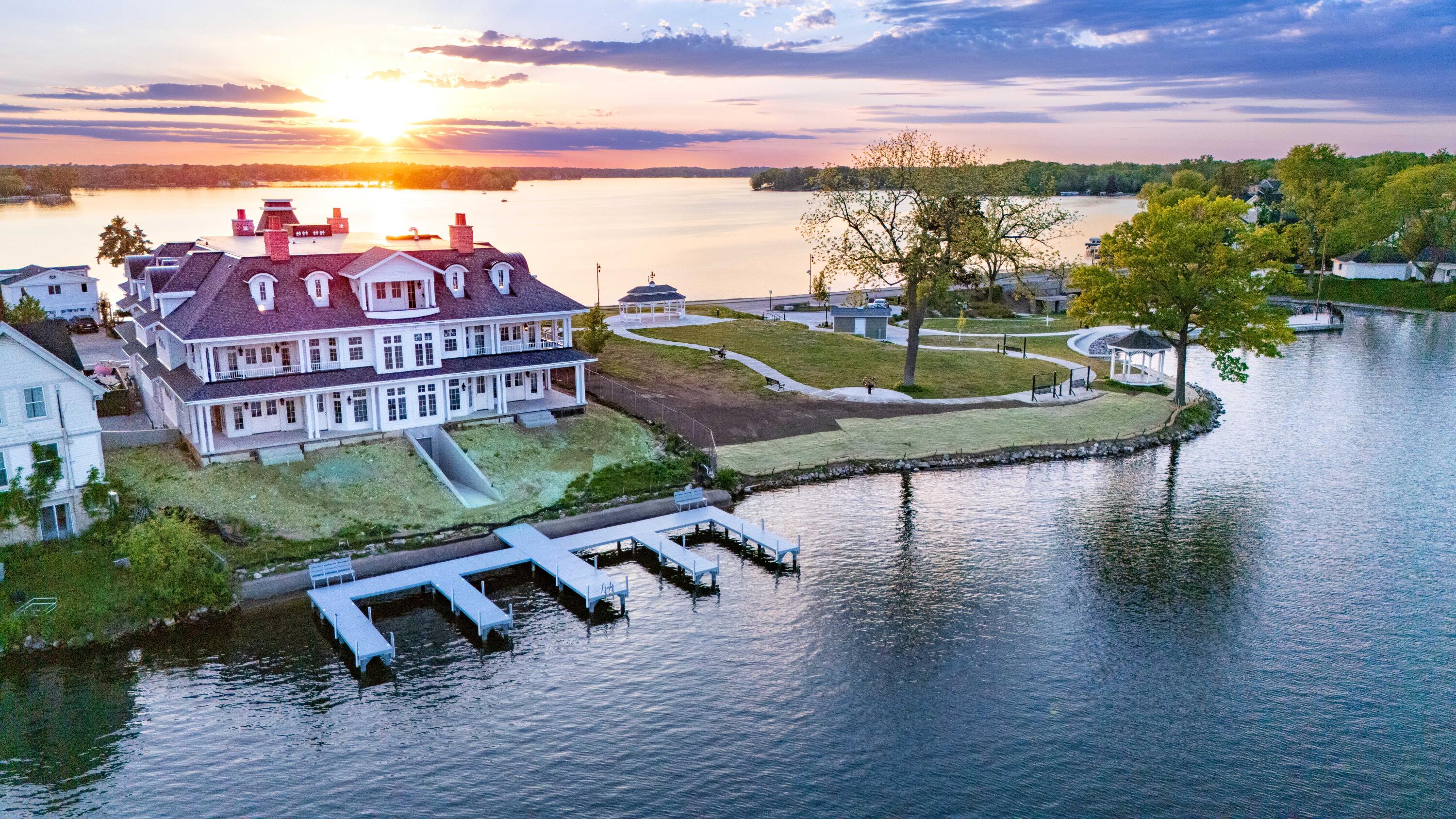 503 North Lake Road, Unit 1 Oconomowoc, WI 53066 - Photo 1 of 23 Permanent Docks