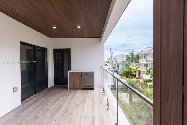 $16,500 | 5601 North Ocean Drive, Unit 5601, Hollywood, FL 33019