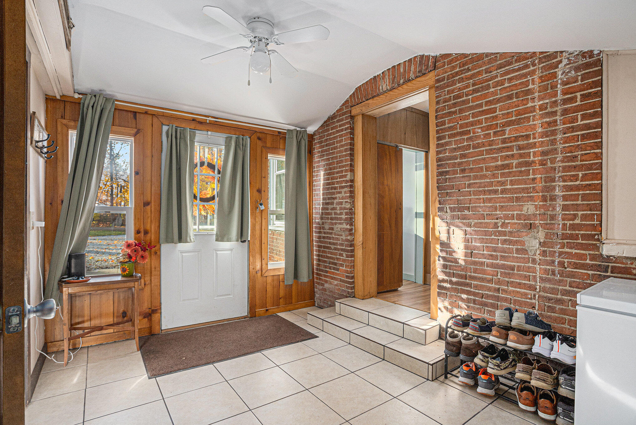 332 West Gower Road Union City, MI 49094 - Photo 5 of 19 002__mg_0144_990