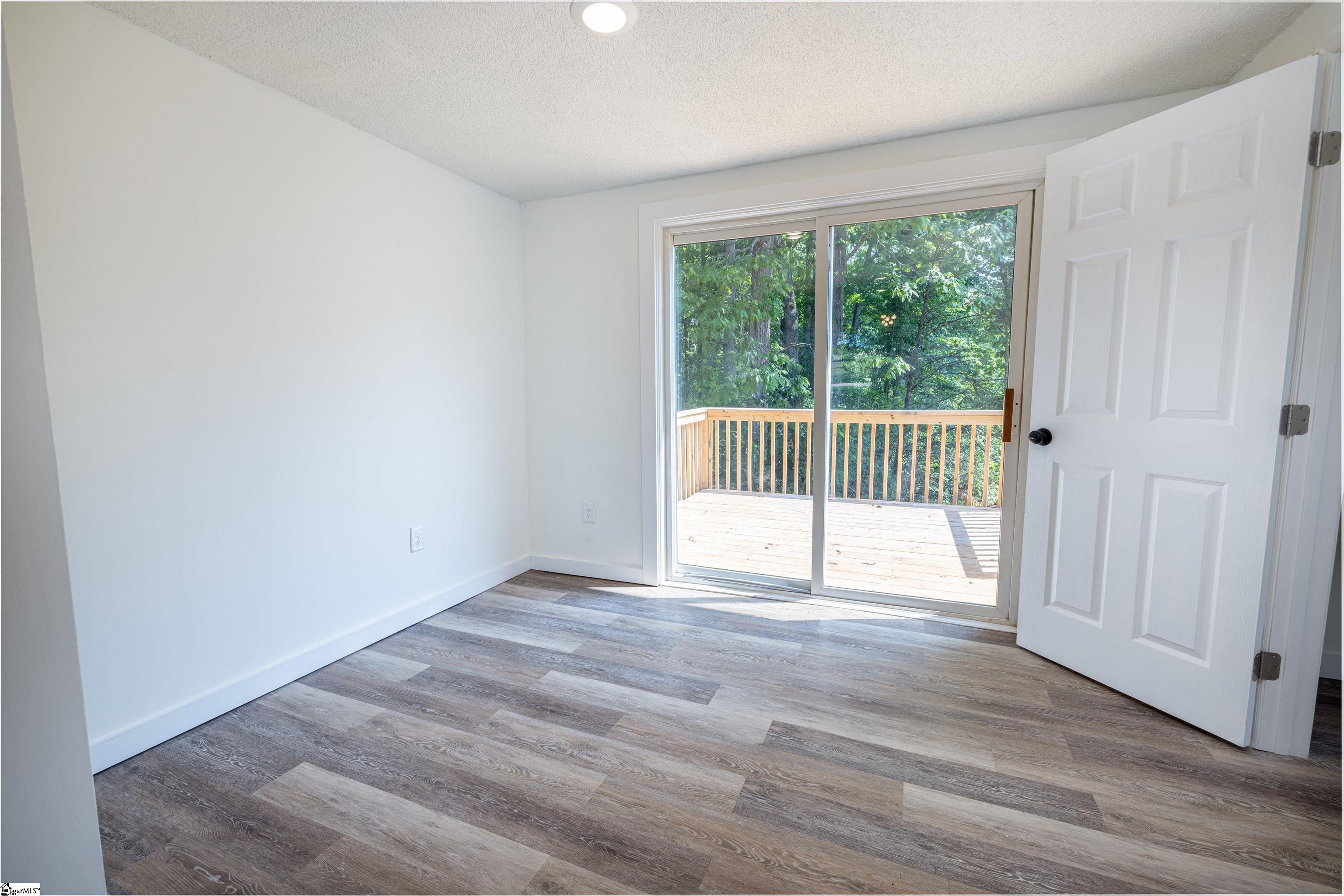 271 Lecroy Road Walhalla, SC 29691 - Photo 8 of 19 Gallery Image 8