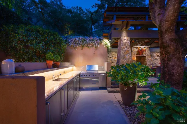 $6,900,000 | 1250 Oakwood Lane, St. Helena, CA 94574