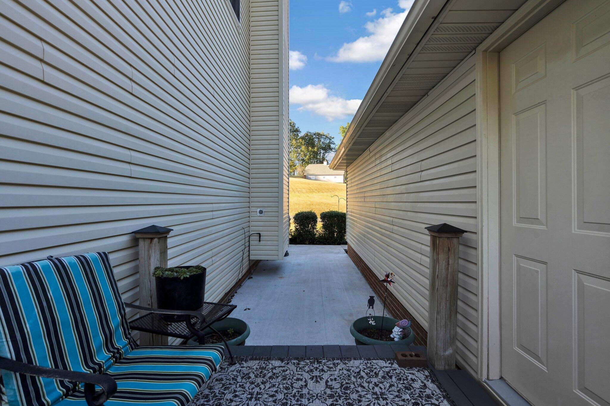 241 Kings Grant Road Maryville, TN 37804 - Photo 73 of 74 74-web-or-mls-DSC08486