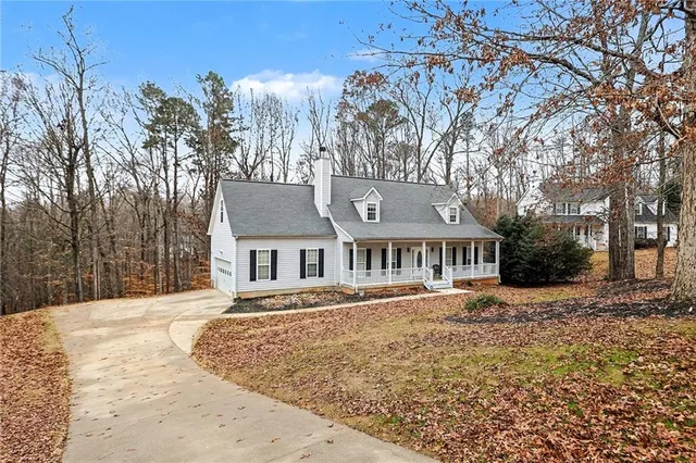 $379,999 | 255 Hillbrook Chase, Newnan, GA 30263