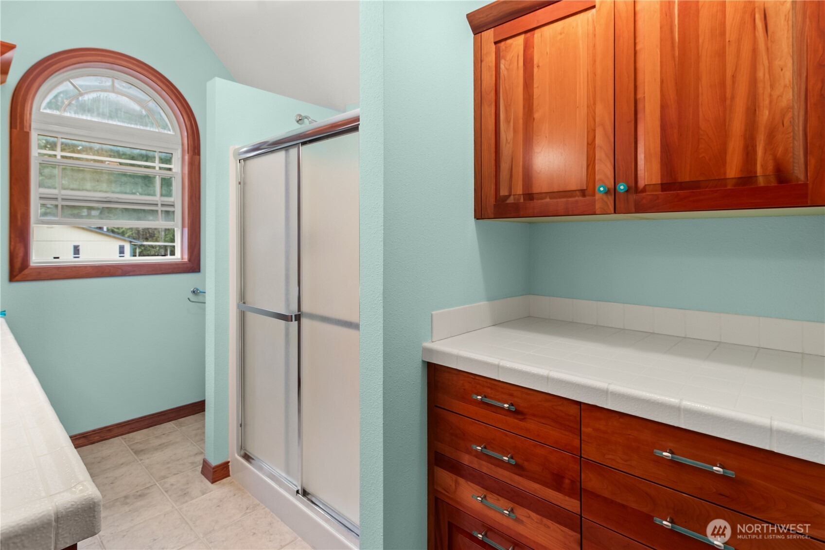 70 Rim View Place Hoodsport, WA 98548 - Photo 18 of 35 a room with a fan and a window