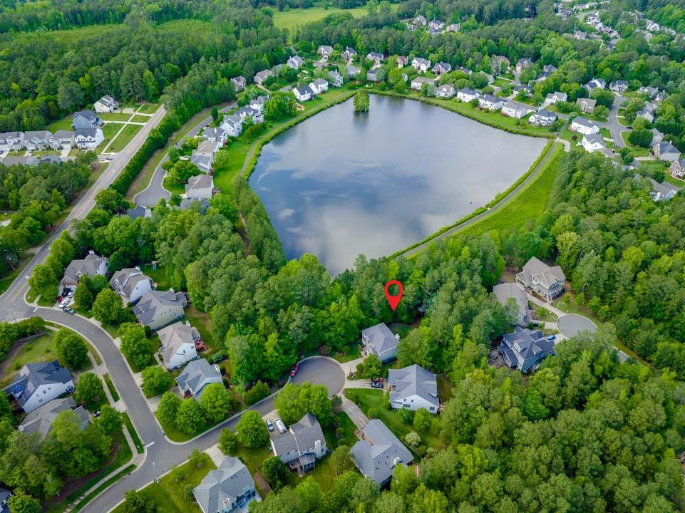 7402 Leapale Lane Durham, NC 27713 - Photo 39 of 41 view of a garden with plants