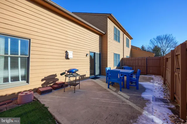 $230,000 | 55 Westview Manor, York, PA 17408