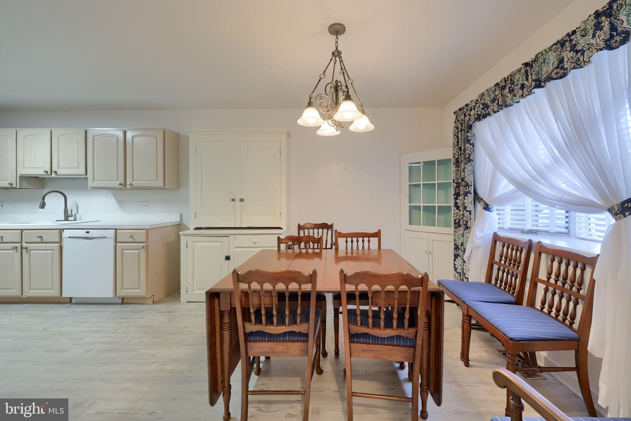 55 Westview Manor York, PA 17408 - Photo 9 of 30