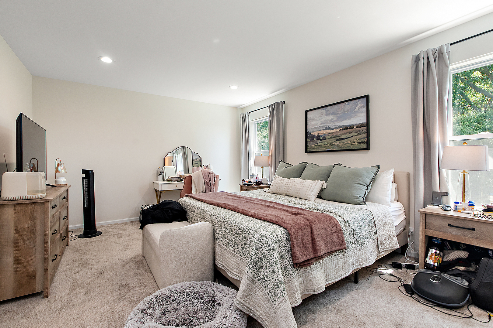 1526 Peachtree Lane Lockport, IL 60441 - Photo 12 of 28 a bedroom with bed a mirror and a window