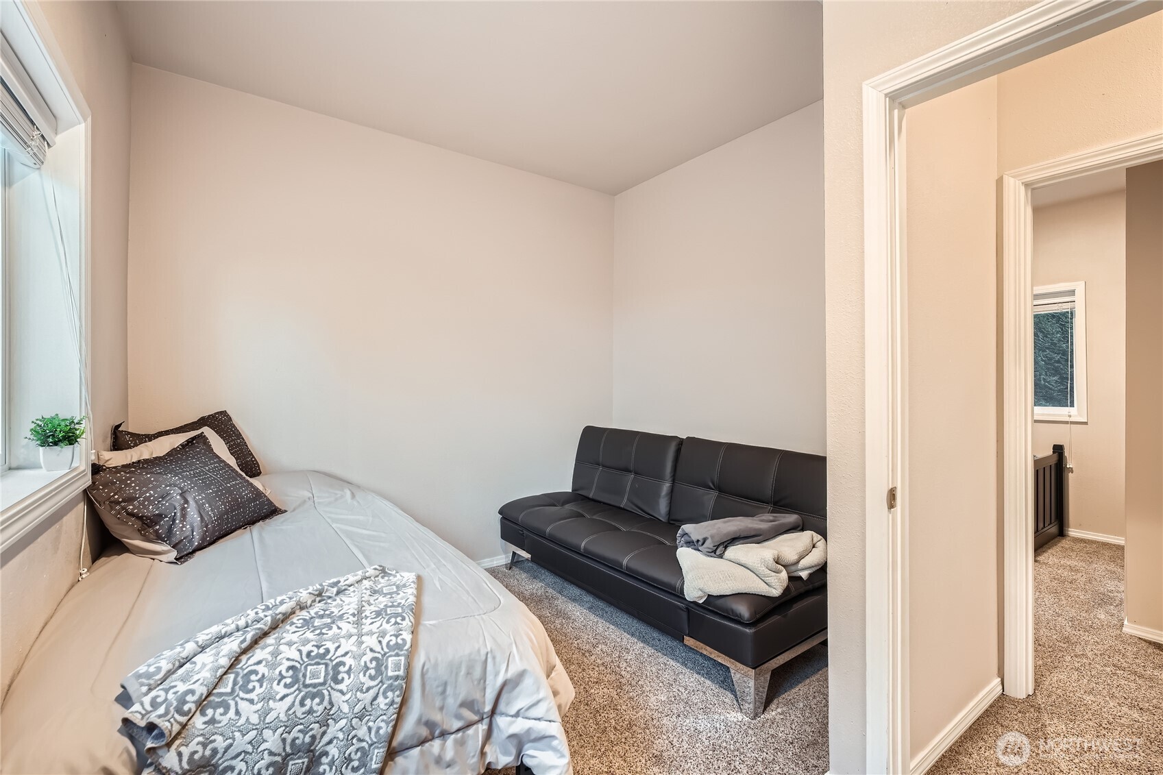 12418 West Clear Lake Road East Eatonville, WA 98328 - Photo 21 of 34