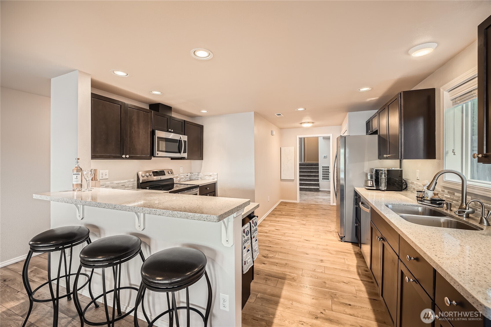 12418 West Clear Lake Road East Eatonville, WA 98328 - Photo 6 of 34