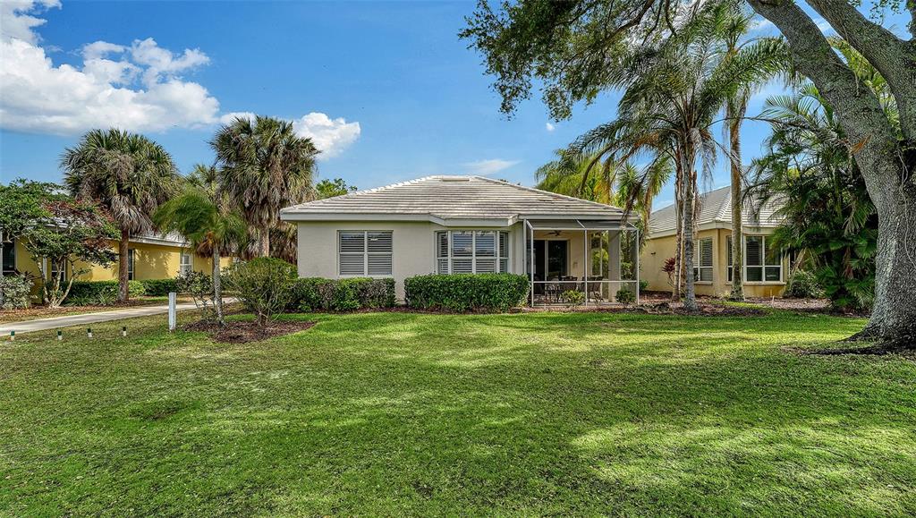 533 Fallbrook Drive Venice, FL 34292 - Photo 39 of 70