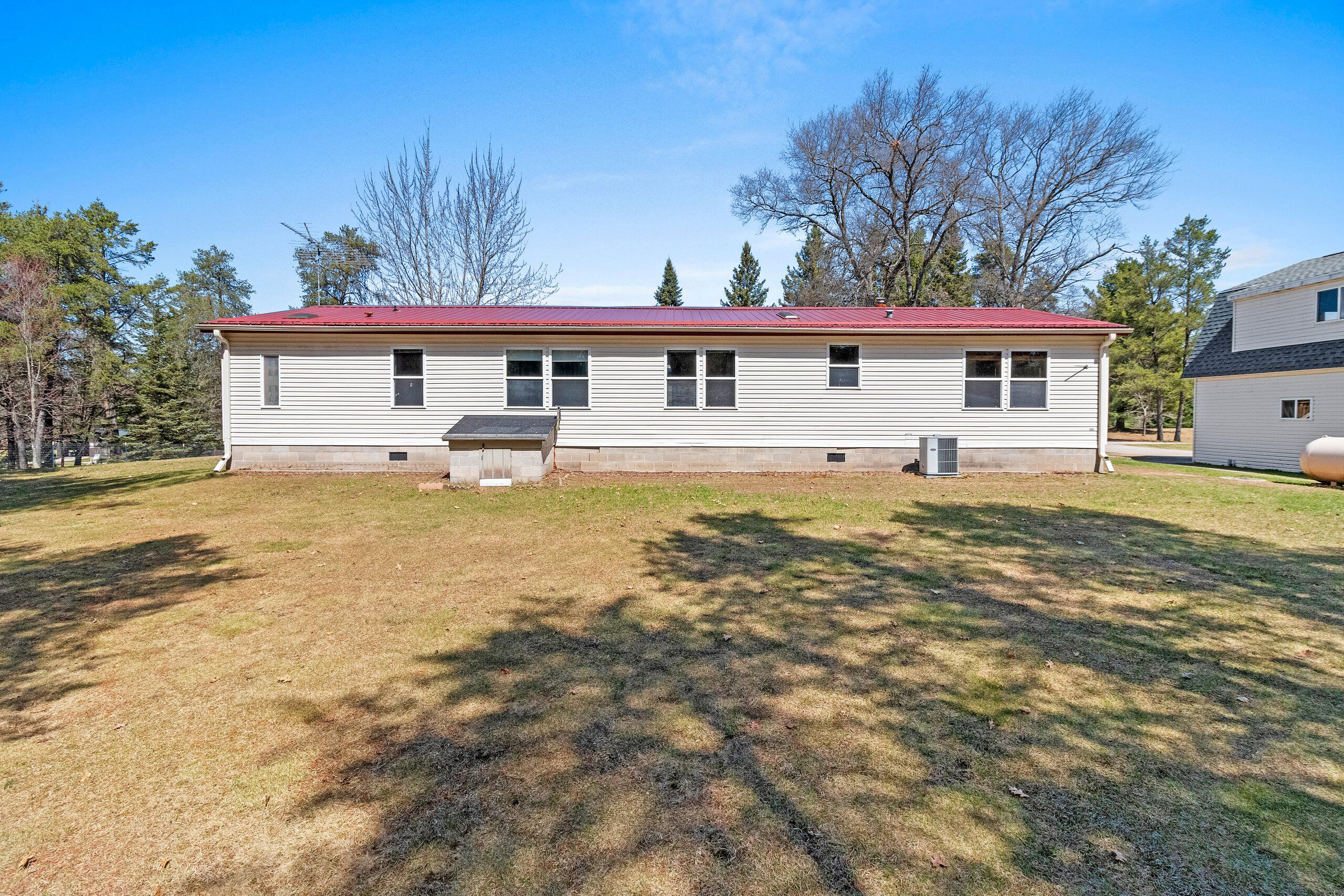 N10268 Hummingbird Lane Stephenson, WI 54104 - Photo 6 of 49 5