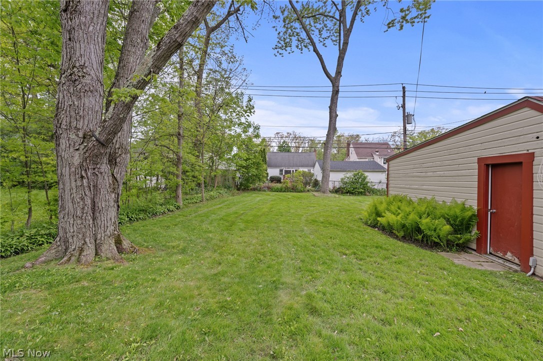 1620 Oakmount Road South Euclid, OH 44121 - Photo 44 of 48