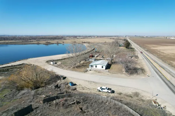 $1,900,000 | 17575 Highway 20, Caldwell, ID 83607