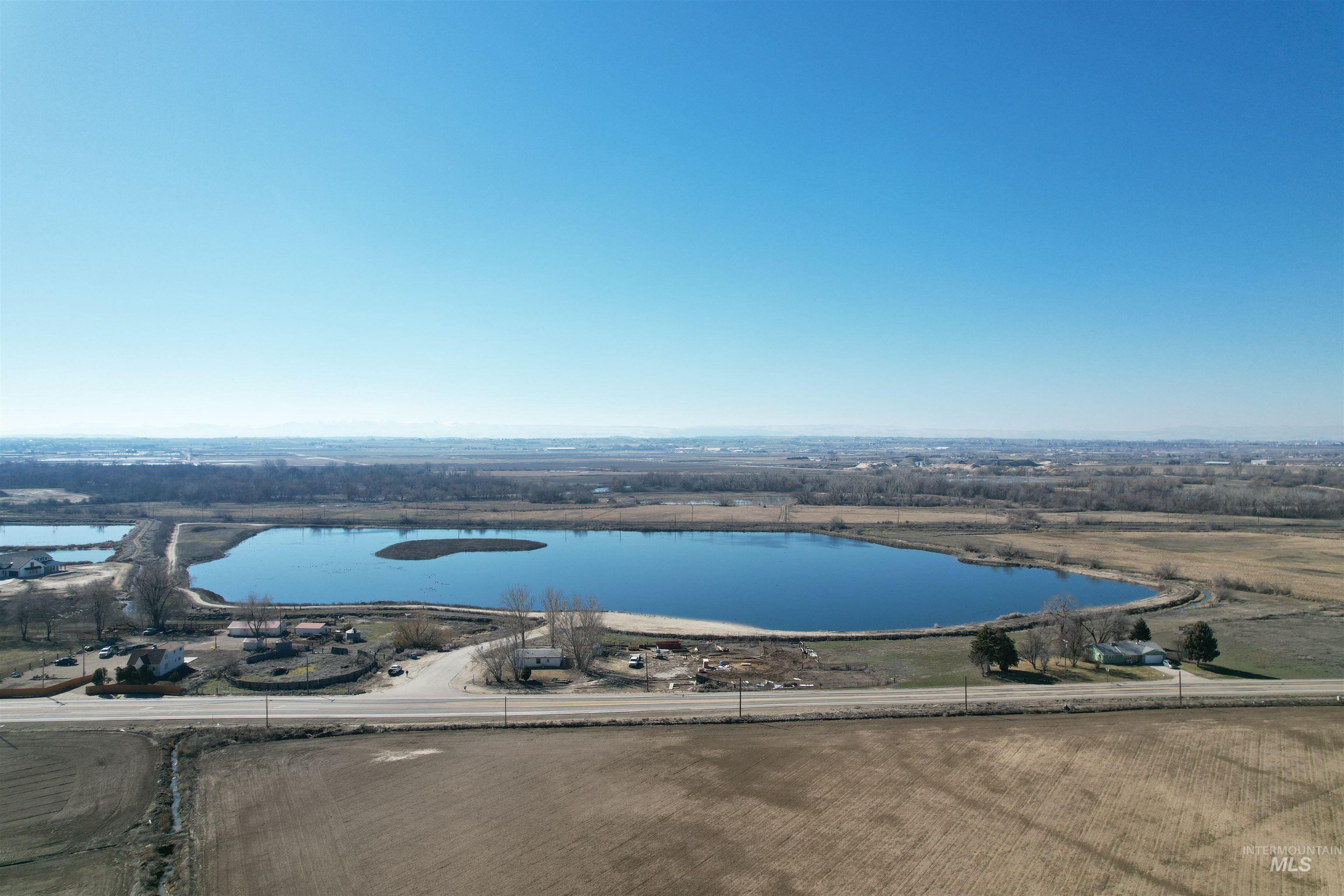 17575 Highway 20 Caldwell, ID 83607 - Photo 2 of 18 Drone / aerial view of a large body of water