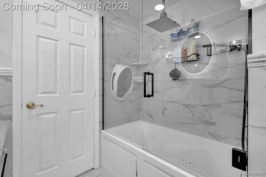 14549 Riverside Street Livonia, MI 48154 - Photo 19 of 48
